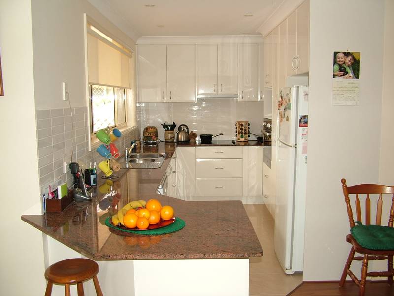 DOWNSIZE WITH STYLE Picture 2