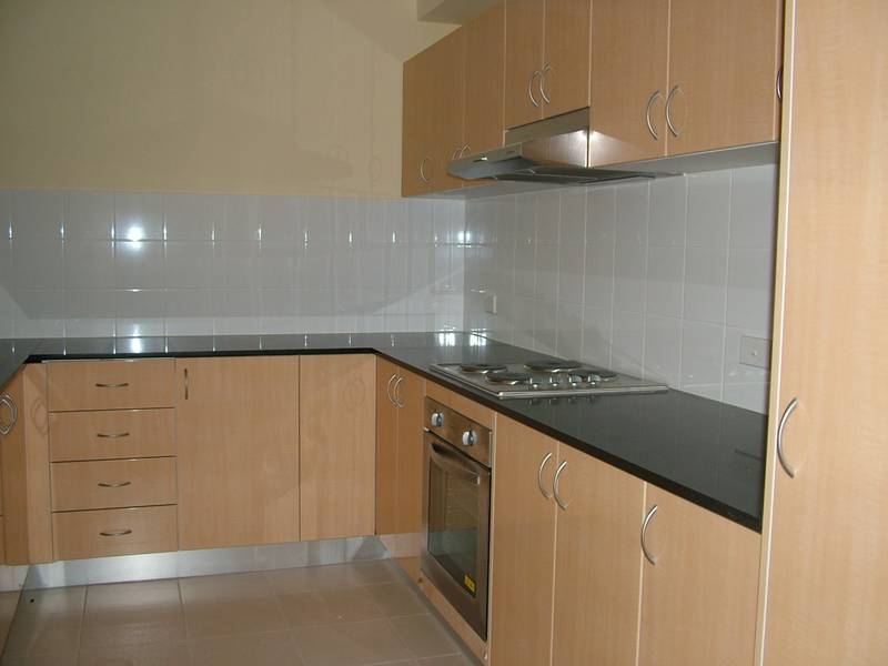 TWO BEDROOM UNIT Picture 2