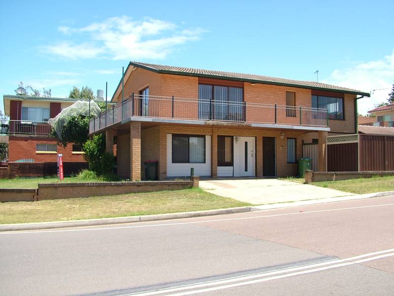 FEEL LIKE YOUR ON A PERMANENT HOLIDAY Picture 1