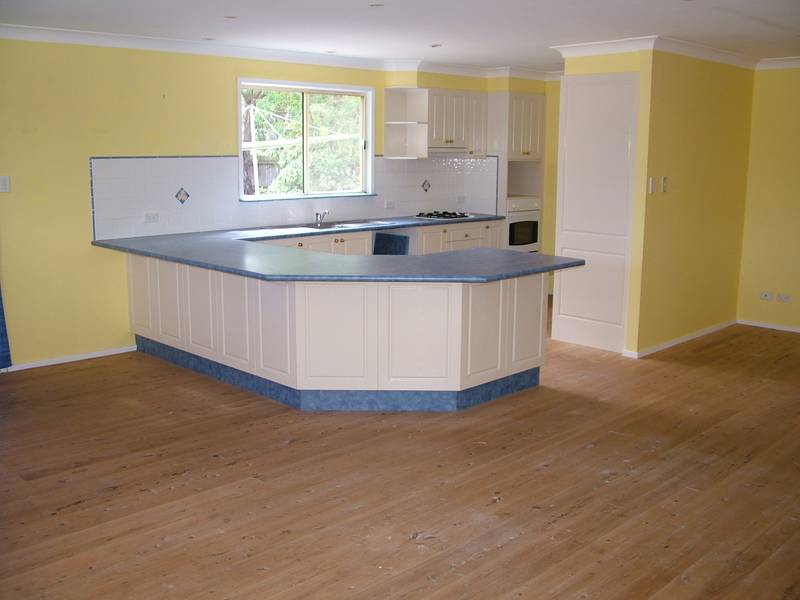 A MUST TO INSPECT Picture 2