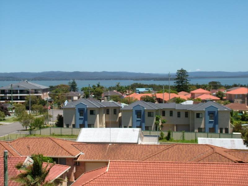 VIEWS, POSITION & PRESENTATION! Picture 3