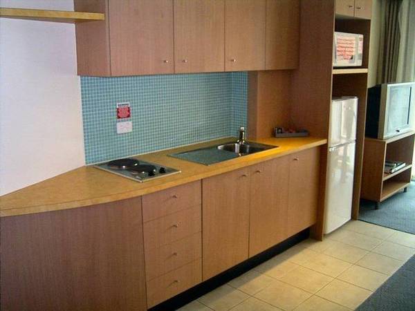 VENDOR KEEN TO SELL Picture 3