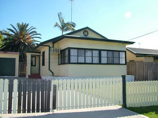 UNIQUE OPPORTUNITY Picture 1