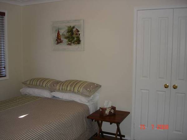 Stunning As New Villa Picture 3