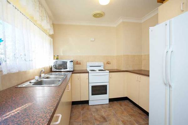 Low Maintenance Picture 2