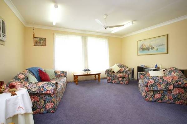 loving family home Picture