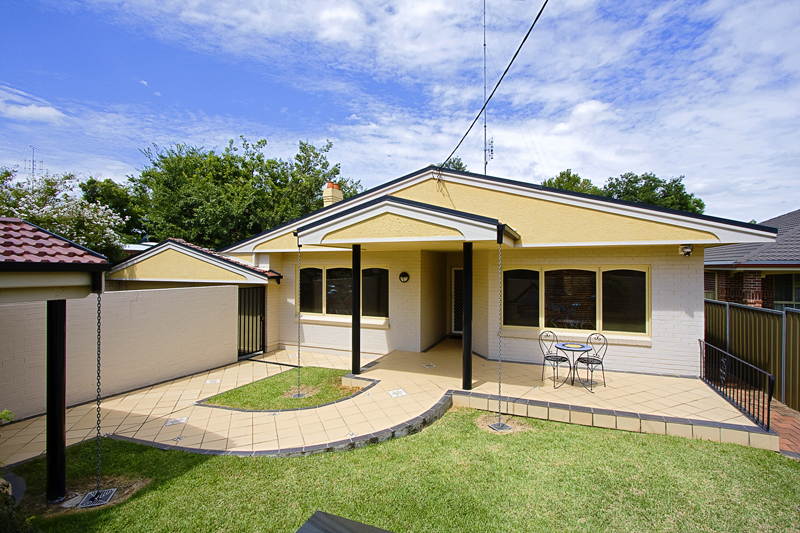 Lush and leafy Picture 1