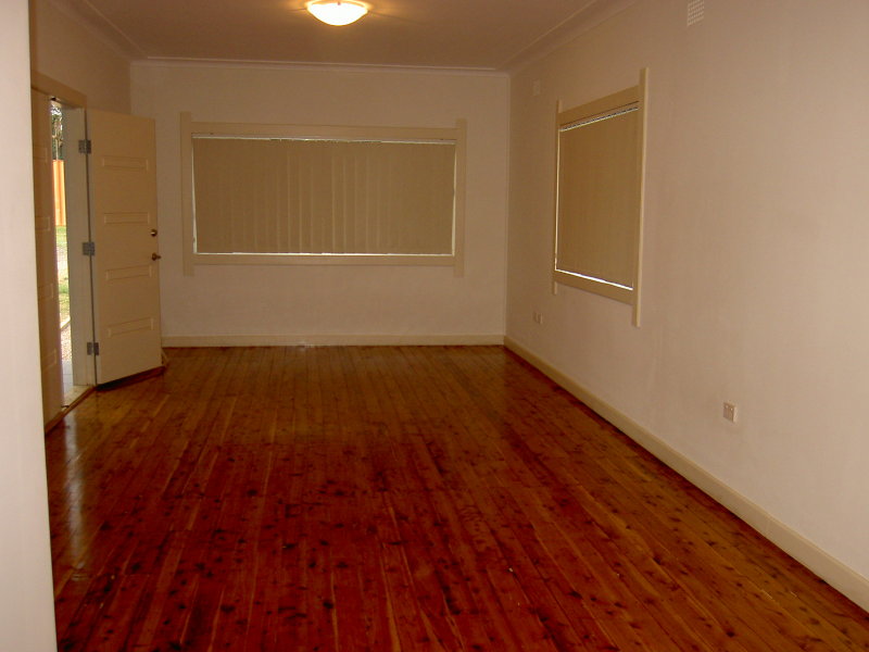 Fully Renovated Picture 3