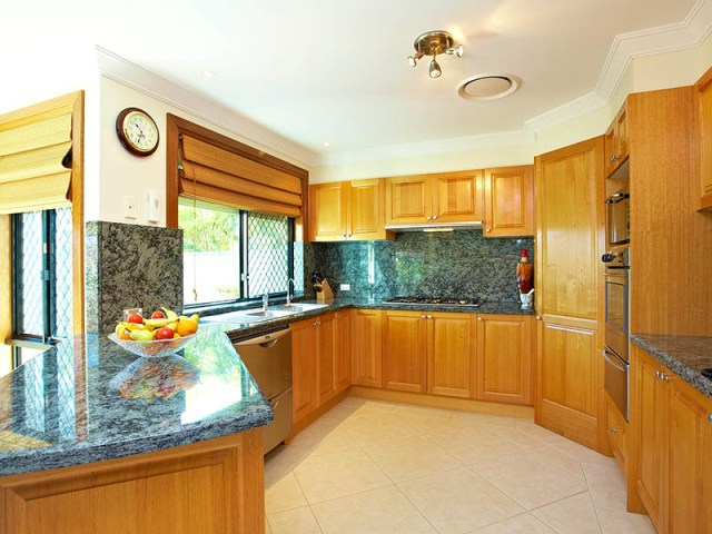 Kensington Hall Picture 2