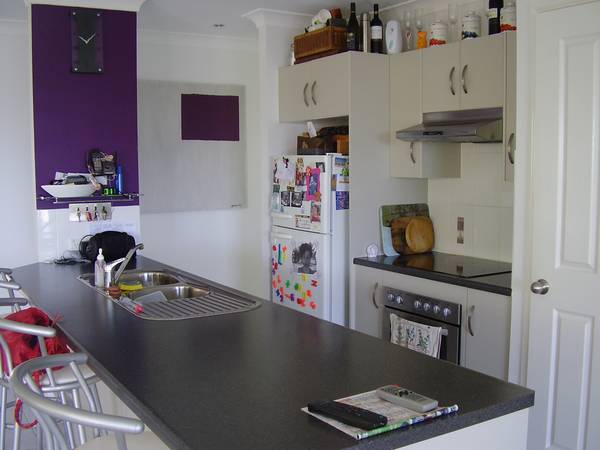 HOUSE IN CRESTBROOK ESTATE WITH VIEWS OF THE OCEAN Picture 2