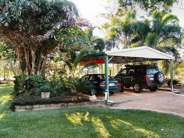 HAVE THE ULTIMATE AUSSIE HAPPY LIFESTYLE - $415,000 Picture 3