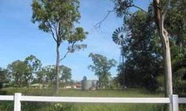 Mount Low Acreage Picture 1