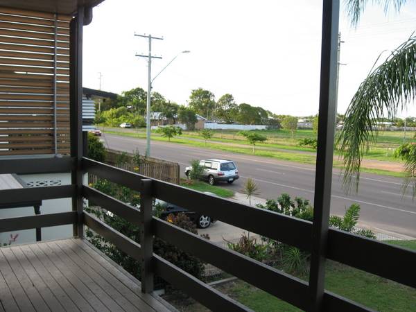 AFFORDABLE IN MOUNT LOUISA Picture 2