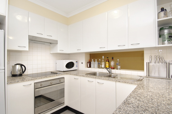 Modern Garden Apartment Picture 3