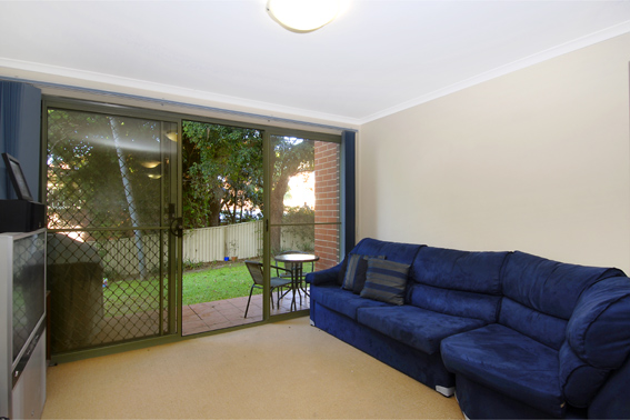 Modern Garden Apartment Picture 2