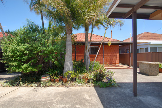 Affordable Freestanding Home Picture