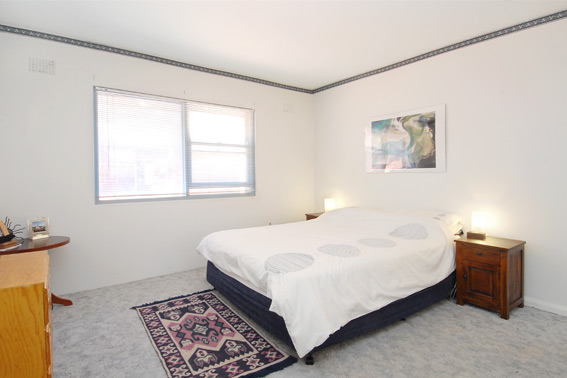 Beachside Living Picture 3