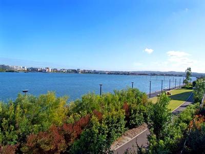 Magical Waterfront Apartment Picture Magical Waterfront Apartment Picture