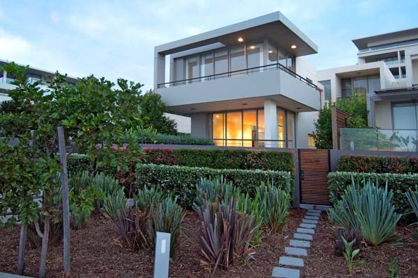 Prime Waterfront Picture 2