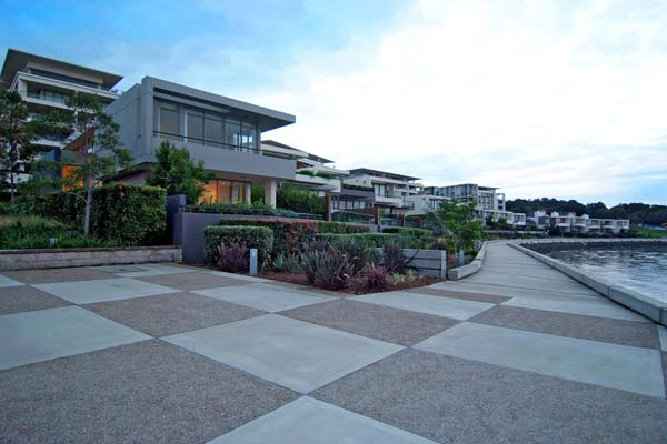 Prime Waterfront Picture 3