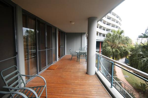 Fully Furnished Apartment Picture 1