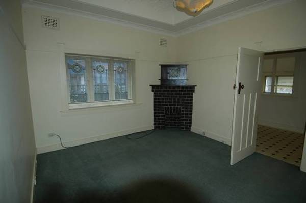 Under Application & Deposit Picture 3