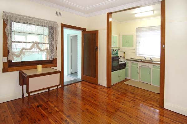 A Solid Beauty Picture 3