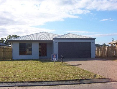 BRENTON PARK- 4 BEDROOMS. Picture