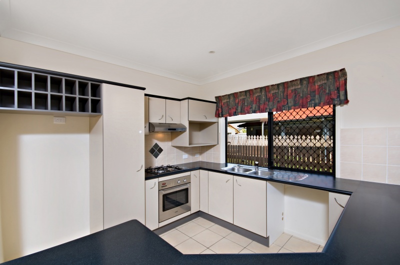 What a Stunner. Picture 3