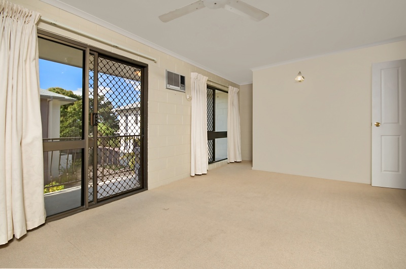 Hermit Park- Townhouse Picture 3