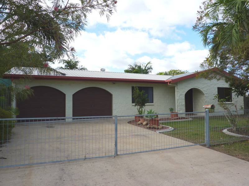 REDUCED! Offers Wanted! Picture 2