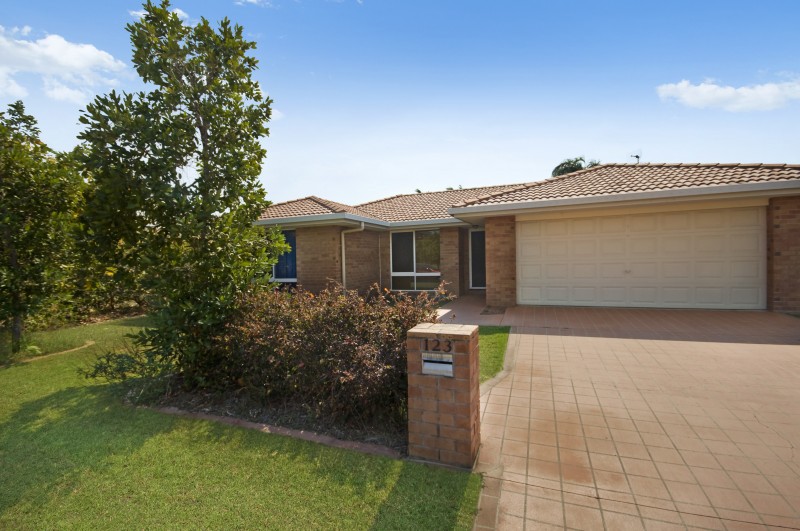 GREENWOOD ESTATE INVESTORS Picture 1