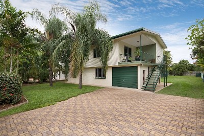 Top Family Home! -INSPECT SUNDAY 12.30pm -1.00pm Picture Top Family Home! -INSPECT SUNDAY 12.30pm -1.00pm Picture