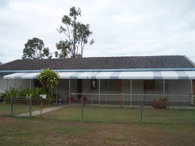 3 Bedroom Home in Condon Picture