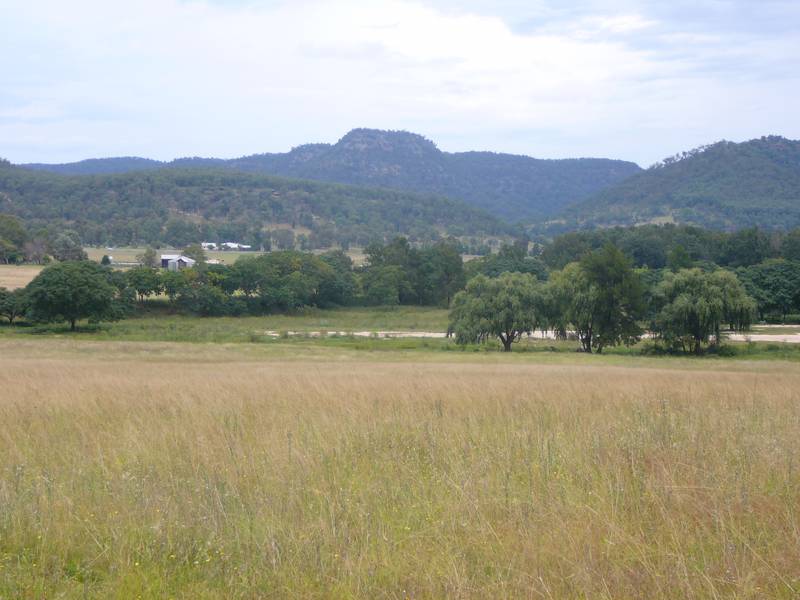 Outstanding Rural Parcel Picture 1