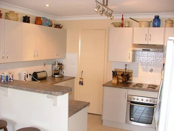 13 Bimbadeen Drive Picture 2