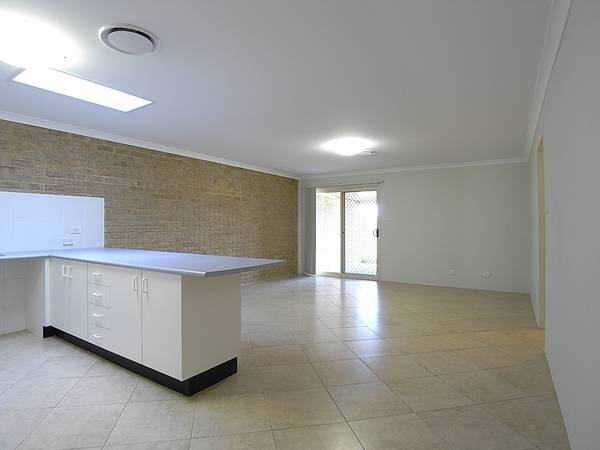 Huge Duplex Villas! Picture 3