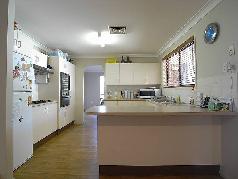 Family Home - Quiet Cul-De-Sac Picture 2