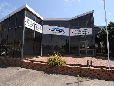 Commercial/Retail Showroom & workshop Picture