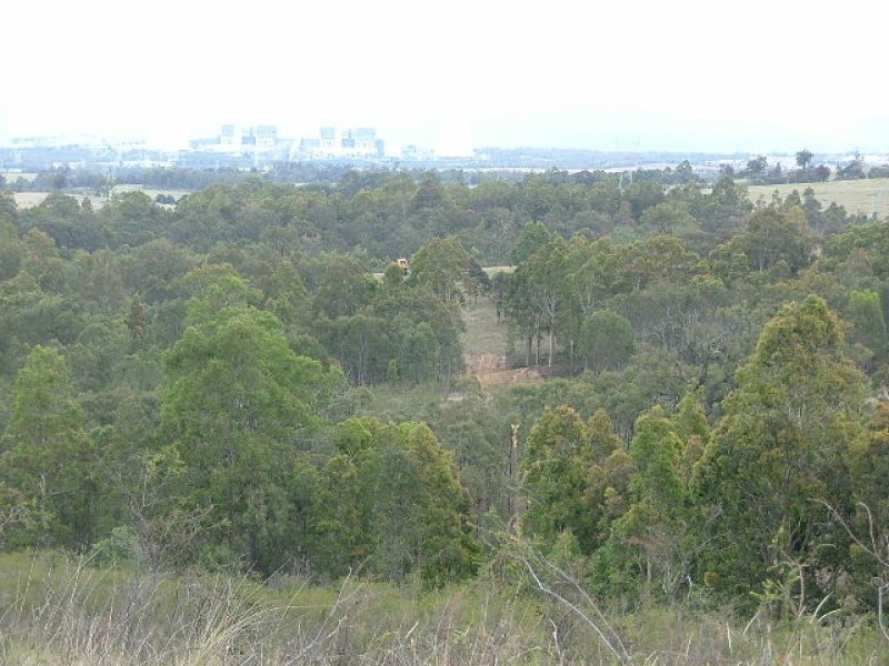 A SENSATIONAL RURAL LOT WITH STUNNING
LAKE WATER VIEWS Picture 3