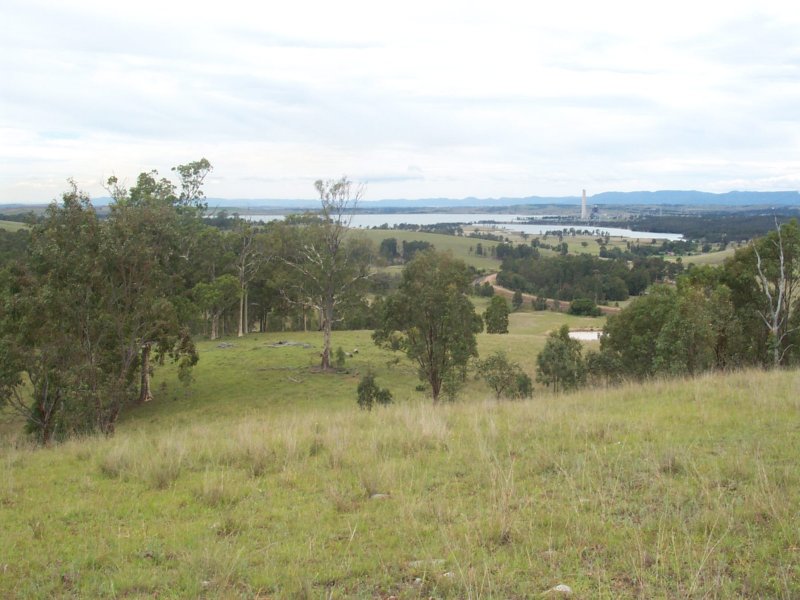 A SENSATIONAL RURAL LOT WITH STUNNING WATER VIEWS Picture 2