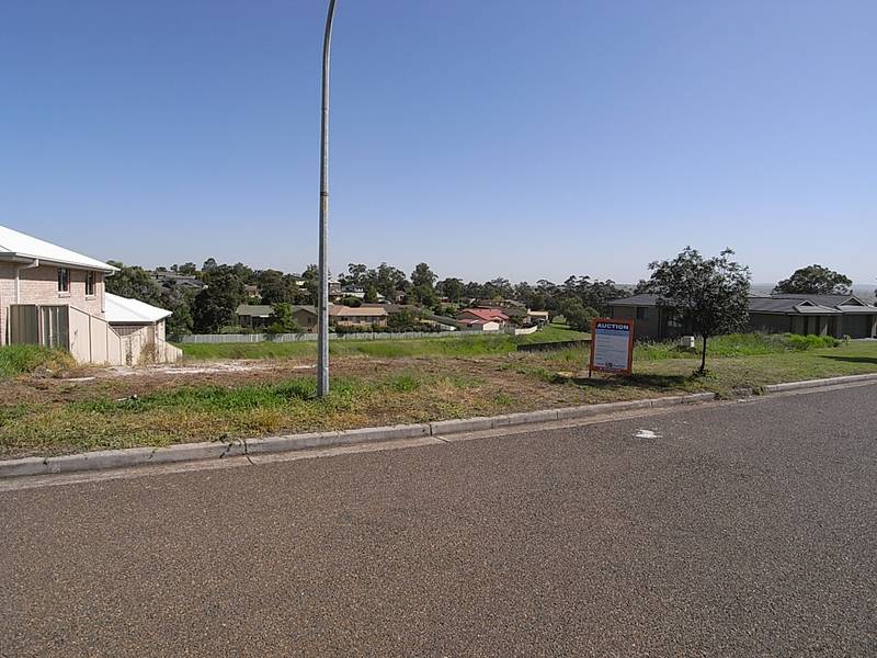 VACANT RESIDENTIAL LAND Picture 2