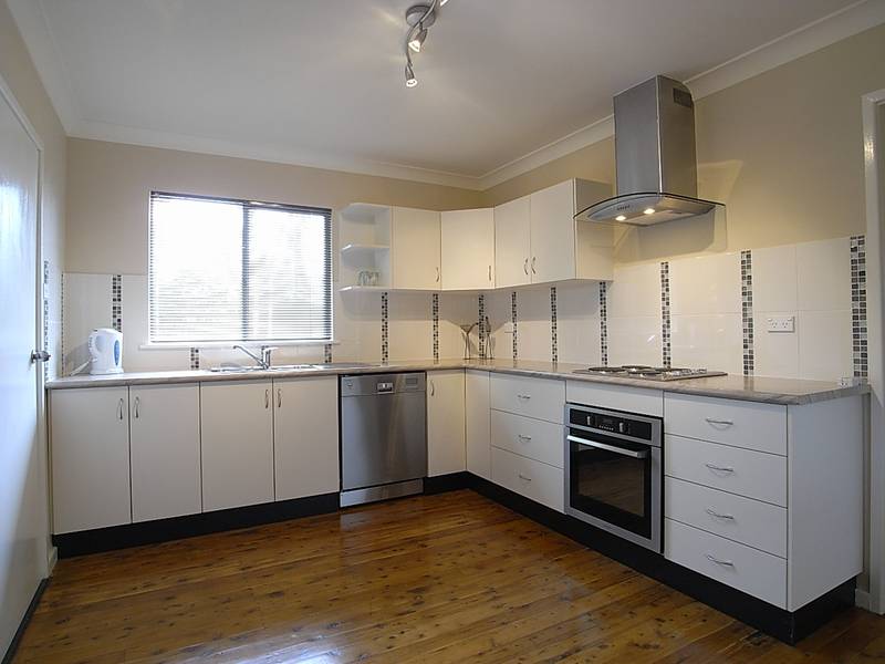 Investors....Retirees....1st Homeowners Picture 2