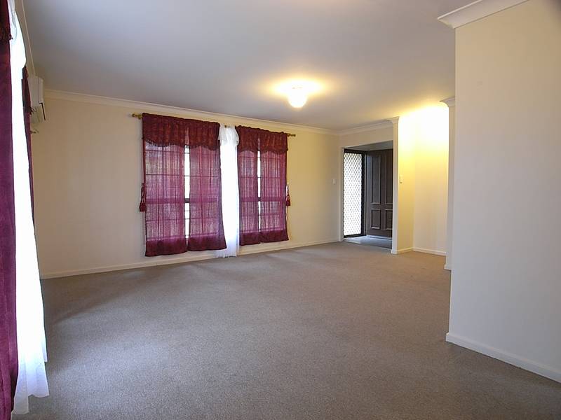 Affordable 1st Home or Investment! Picture 3