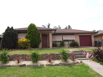 NEAT AS A PIN! Picture NEAT AS A PIN! Picture