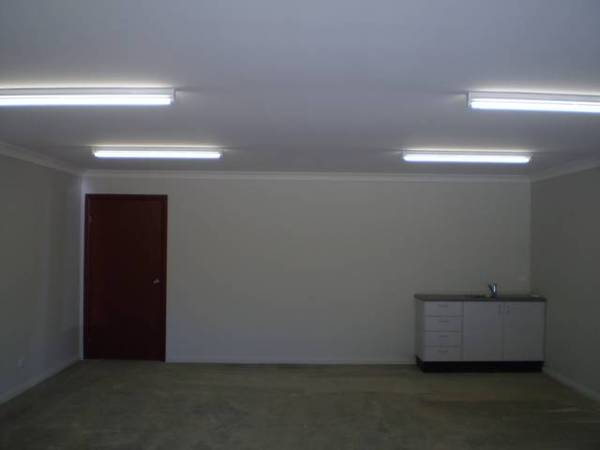 For Lease Picture 3