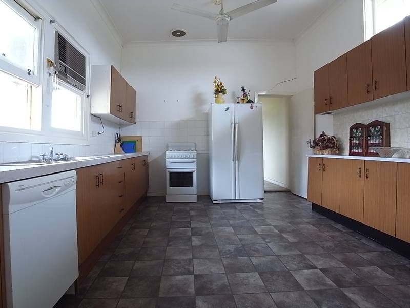 Aberdeen Police Station & Residence Picture 3