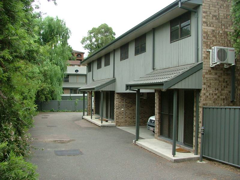 4/116 Brook Street Muswellbrook Picture 1