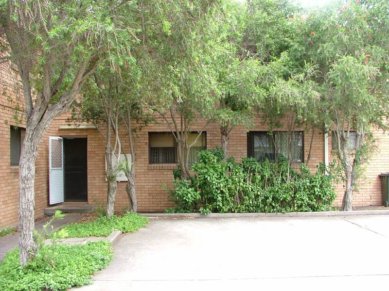 1/3 Clifford Street Picture 2