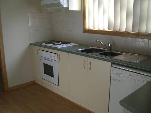 GREAT INVESTMENT ! Picture 2